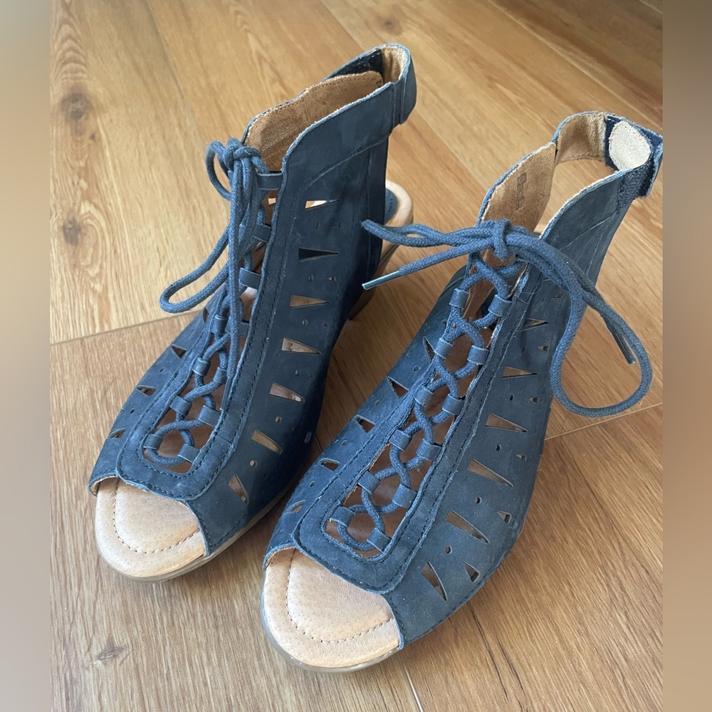 Earth suede lace up block heels